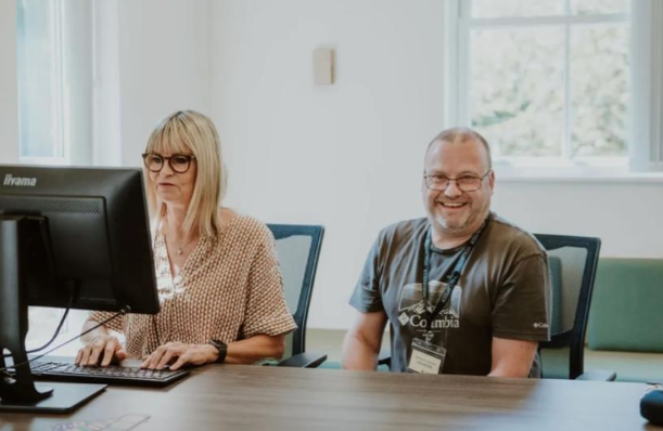 Bramhall library- digital champion drop in